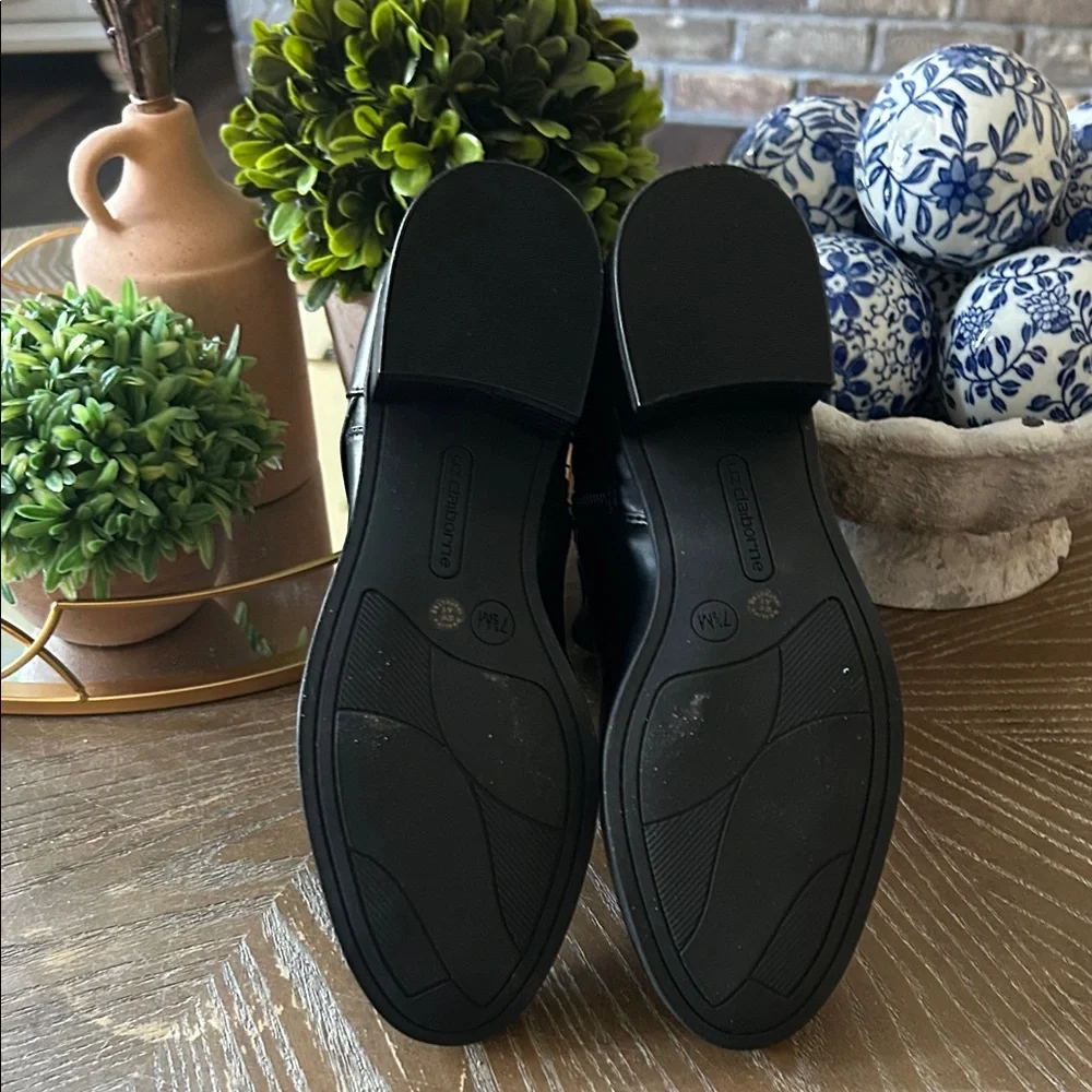 NWOT! Liz Claiborne Black Ankle Boots Low Heel